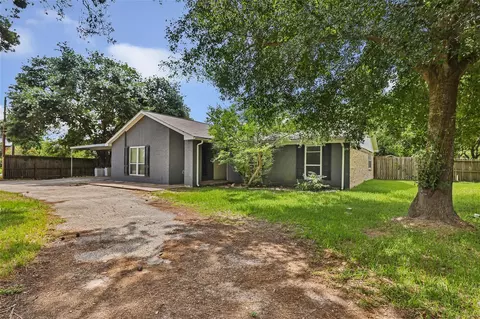 2704 Saddlehorn Trl, Katy, TX 77494
