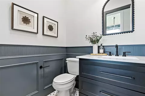 Bath - 3022 Silverbell Ct, Bryan, TX 77807 photo 5 of 5