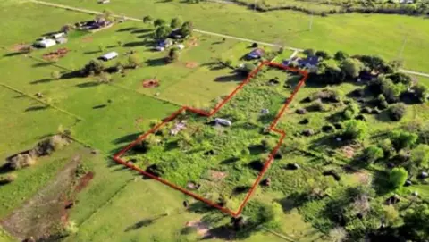 651 Gebhardt, Sealy, TX 77474