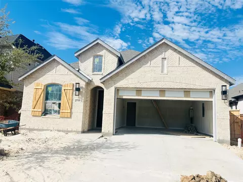 2730 Pathway Crest Ln, Webster, TX 77598