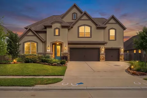 2513 Royal Field Ln, Friendswood, TX 77546