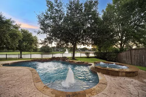 9206 Hernshead Ln, Missouri City, TX 77459
