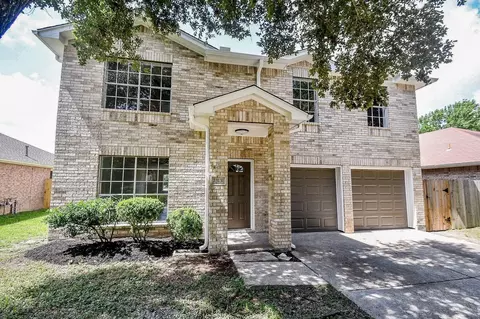23131 N Waterlake Dr, Richmond, TX 77406