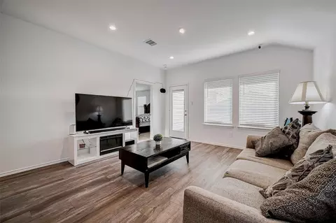Living - 24307 Oriole Summit Dr, Spring, TX 77373 photo 2 of 2