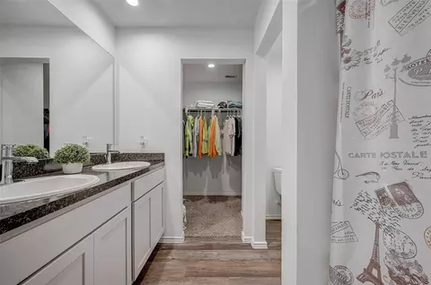 Bath - 24307 Oriole Summit Dr, Spring, TX 77373 photo 1 of 3
