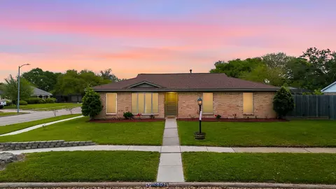 10503 Raydell Dr, Houston, TX 77031