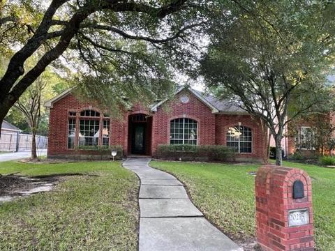 20215 Wallstone Ct, Spring, TX 77388 photo 1