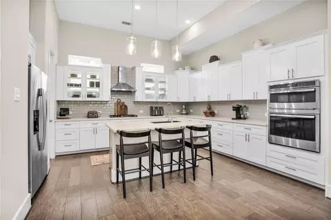 2020 Mcgowen St #E, Houston, TX 77004