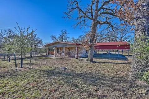 100 Choctaw Crst, Somerville, TX 77879