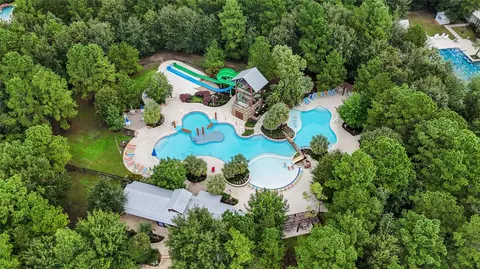 213 Forest Heights Ln, Montgomery, TX 77316