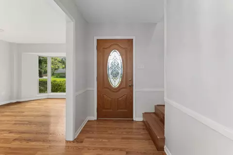 Entry Way - 26215 Oakhurst Dr, Spring, TX 77386 photo 2 of 2