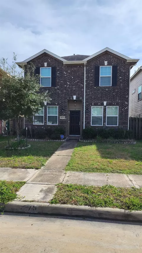 14275 Pointa Vera Drive Dr, Houston, TX 77083