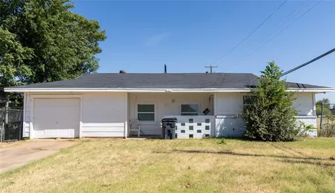 1514 Roanoke Dr, Wichita Falls, TX 76306