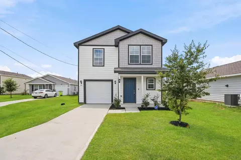 108 Road 51026, Cleveland, TX 77327