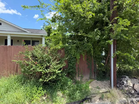 1309 Tarley St, Houston, TX 77009