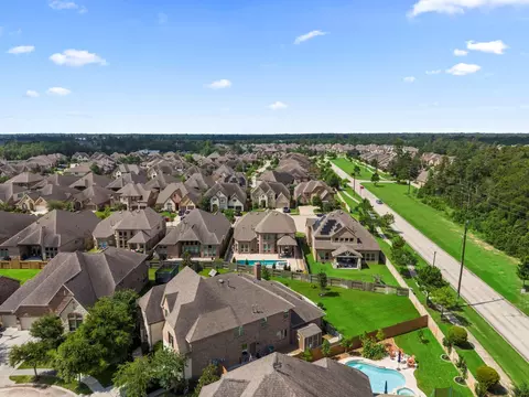 View/Area - 3938 Avalon Ridge Dr, Spring, TX 77386 photo 4 of 5