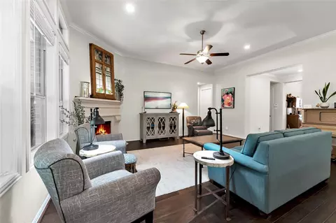 Living - 1015 Ginger Glade Ln, Pinehurst, TX 77362 photo 1 of 1