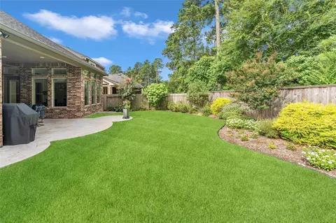 Exterior - 1015 Ginger Glade Ln, Pinehurst, TX 77362 photo 6 of 8