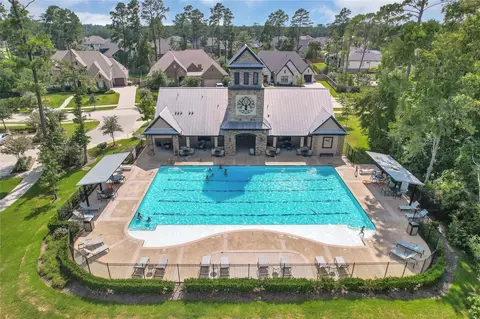 Exterior - 1015 Ginger Glade Ln, Pinehurst, TX 77362 photo 8 of 8