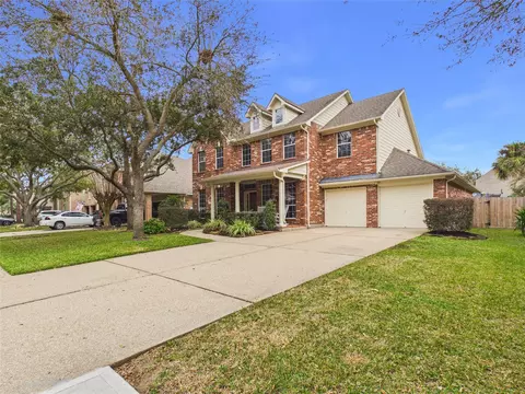 308 Shore Breeze Ln, League City, TX 77573