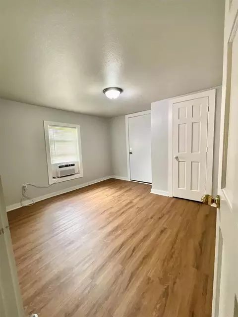 Bedroom - 655 N 2nd St, Silsbee, TX 77656 photo 2 of 3