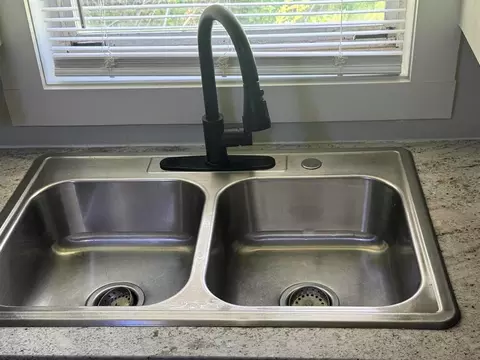 Kitchen - 655 N 2nd St, Silsbee, TX 77656 photo 2 of 5