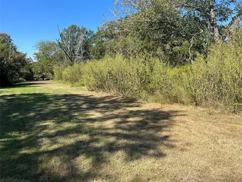 9485 Magnolia St, Richards, TX 77873 photo 5