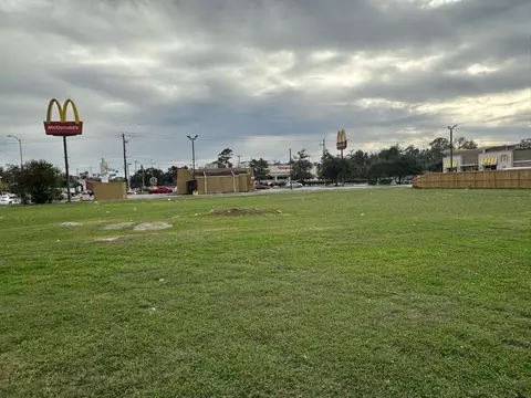 9603 Homestead Rd, Houston, TX 77016