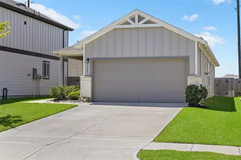 17907 Grain Auger Rd, Hockley, TX 77447