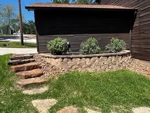 Exterior - 669 Lake Shore Dr, Trinity, TX 75862 photo 8 of 15