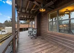 Exterior - 669 Lake Shore Dr, Trinity, TX 75862 photo 5 of 15