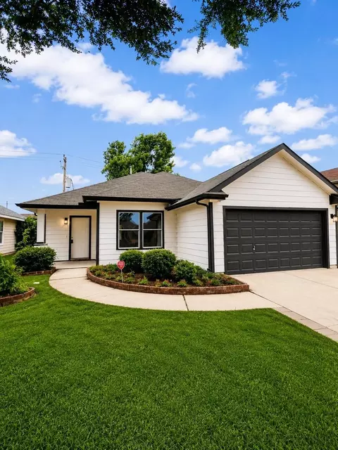 12823 Northchase Ridge Ln, Houston, TX 77044