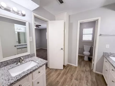 Bath - 17810 Asphodel Ln, Spring, TX 77379 photo 1 of 6