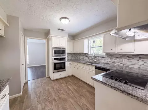 Kitchen - 17810 Asphodel Ln, Spring, TX 77379 photo 1 of 3