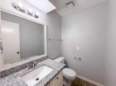 Bath - 17810 Asphodel Ln, Spring, TX 77379 photo 2 of 6