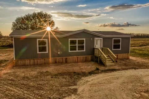 11146 Schmidt Rd, Waller, TX 77484