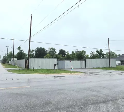 4303 Bennington St, Houston, TX 77016