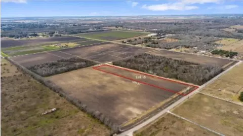 5735 Van Steinberg Rd, East Bernard, TX 77435