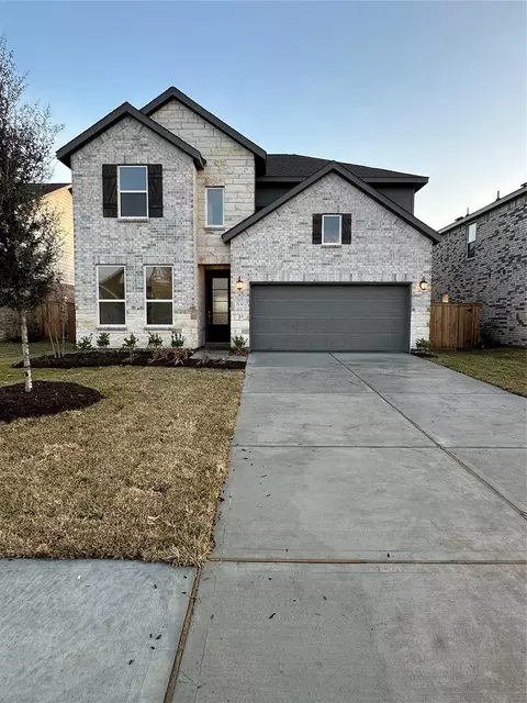 3443 Morning Fog Dr, Richmond, TX 77406
