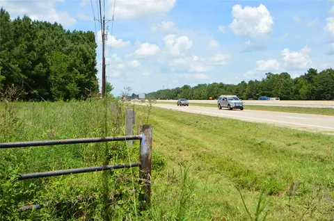 18286 Hwy 59, New Caney, TX 77357