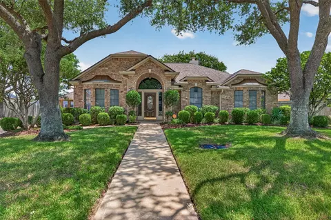 1705 Janell Rene Cir, Deer Park, TX 77536