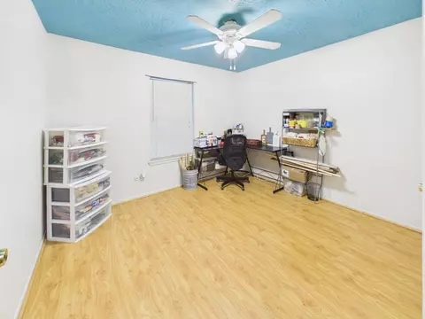 Bedroom - 5807 Walnutgate Dr, Spring, TX 77373 photo 3 of 6