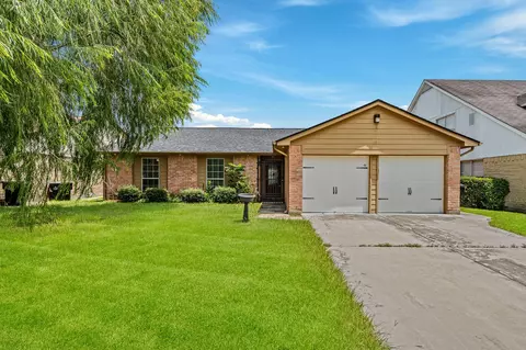 11414 Chelsea Walk Dr, Houston, TX 77066