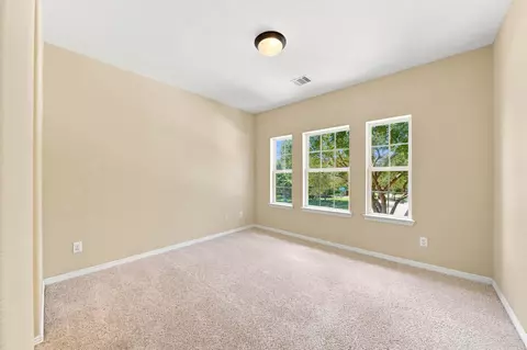 Bedroom - 4023 Sutton Shadow Ln, Katy, TX 77494 photo 2 of 4
