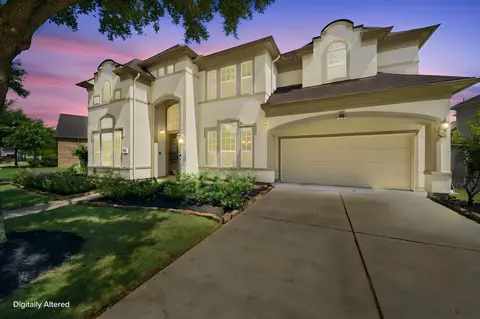 Exterior - 4023 Sutton Shadow Ln, Katy, TX 77494 photo 4 of 7