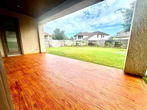 Exterior - 4023 Sutton Shadow Ln, Katy, TX 77494 photo 7 of 7