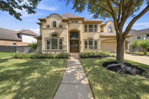 Exterior - 4023 Sutton Shadow Ln, Katy, TX 77494 photo 2 of 7