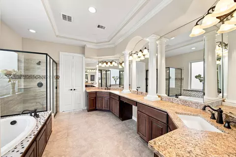 Bath - 4023 Sutton Shadow Ln, Katy, TX 77494 photo 1 of 5