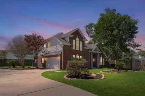 1813 Oakland Cir, Pearland, TX 77581