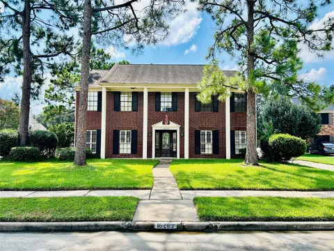 16203 Garden Hill Ln, Houston, TX 77095